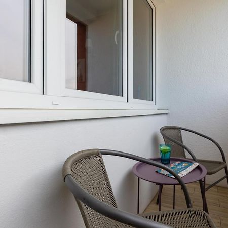 Apartaments Solec 79 By Noclegi Renters Varsovia Exterior foto