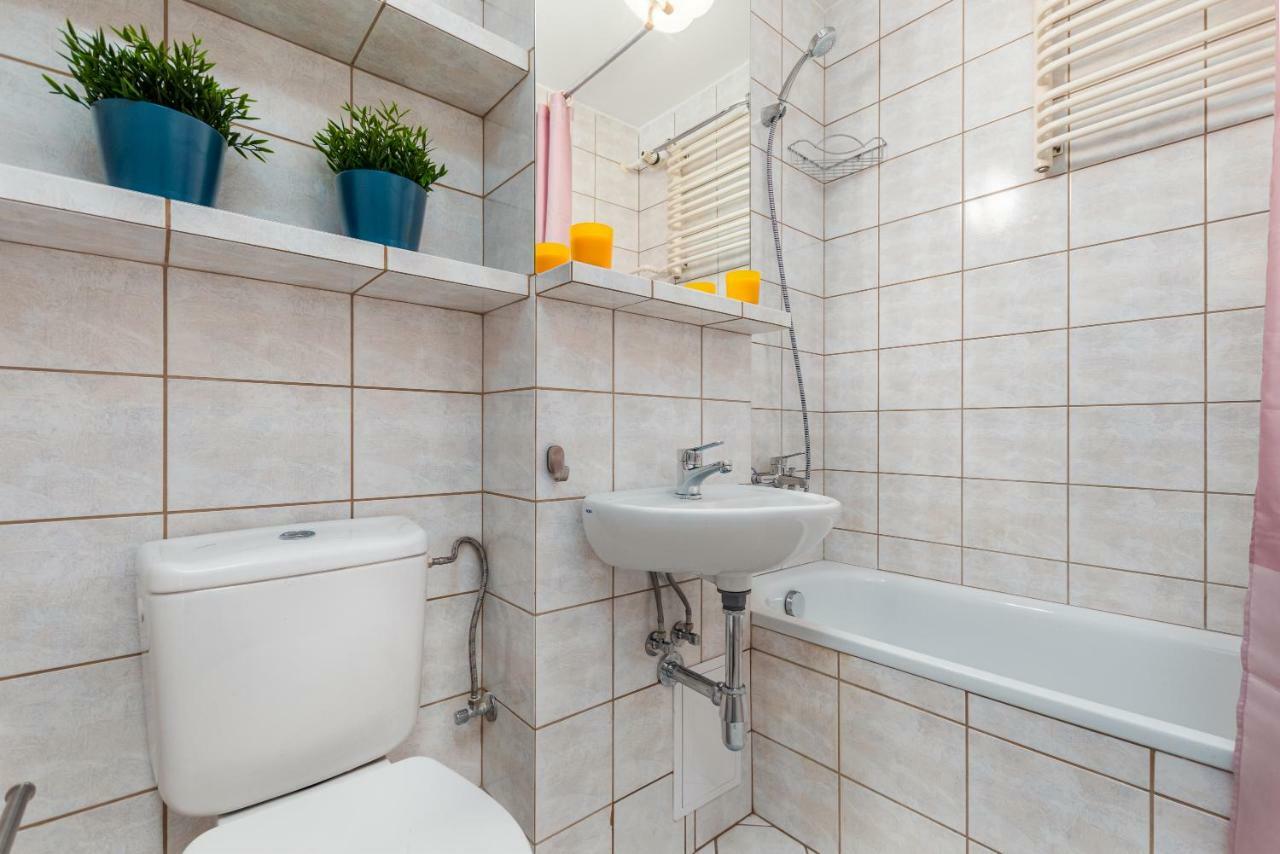 Apartaments Solec 79 By Noclegi Renters Varsovia Exterior foto
