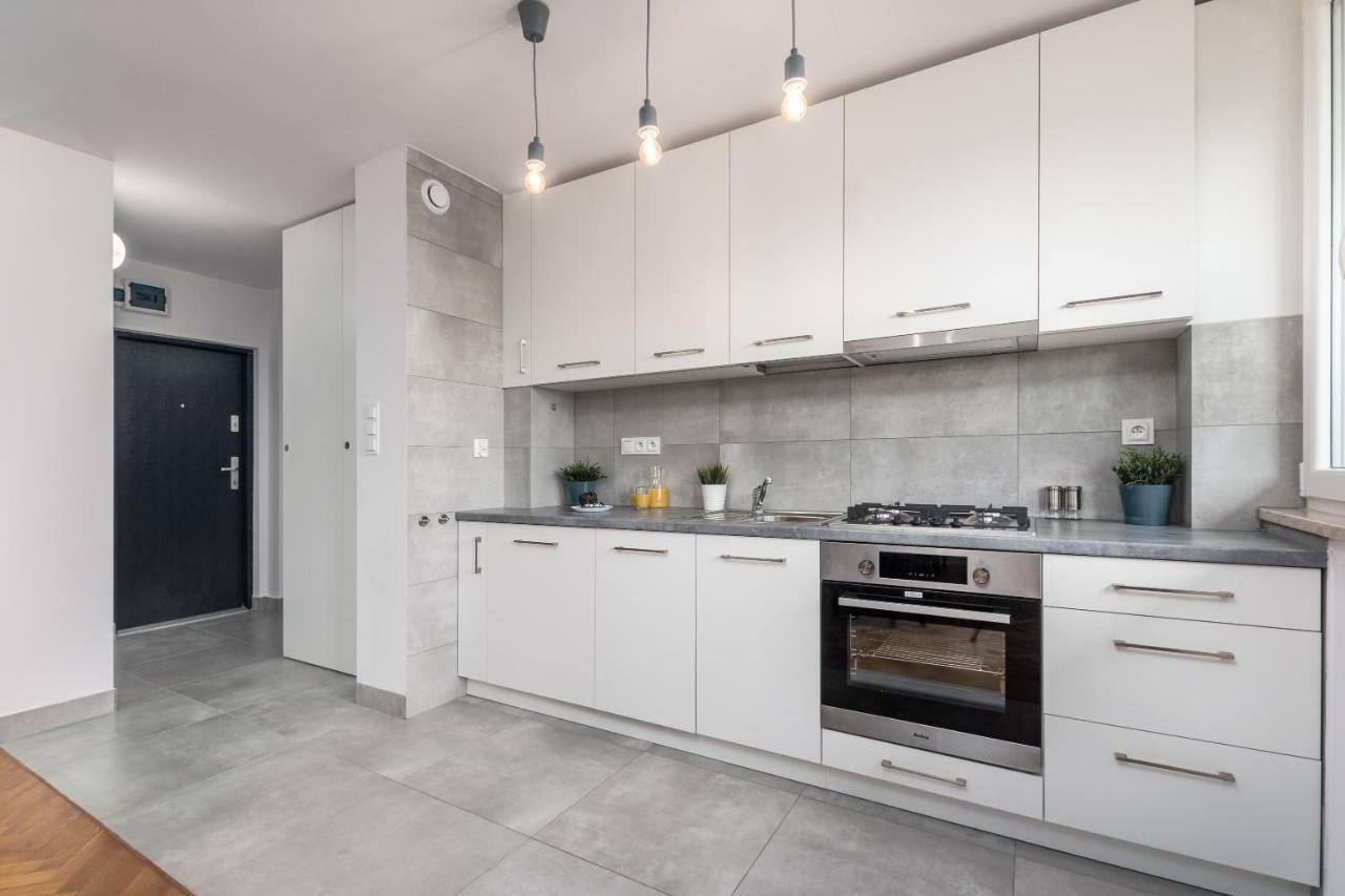 Apartaments Solec 79 By Noclegi Renters Varsovia Exterior foto