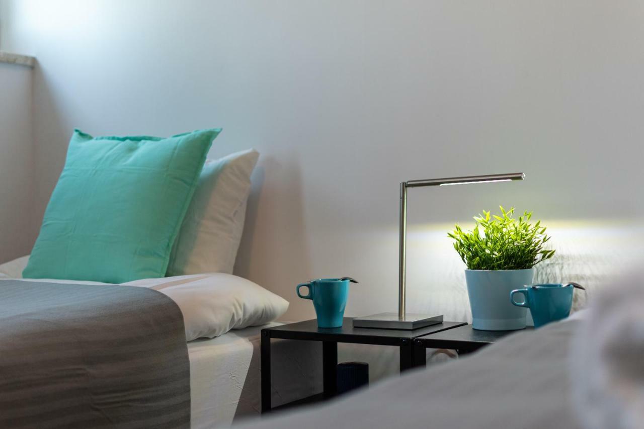 Apartaments Solec 79 By Noclegi Renters Varsovia Exterior foto